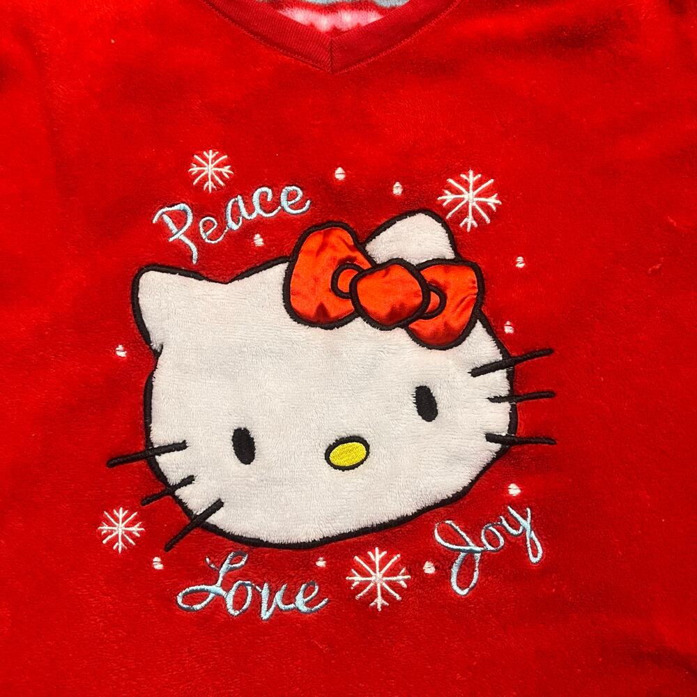 Hello Kitty Girls Small 4-6 Pajamas Shirt Pace Love Joy Red Snow Flake